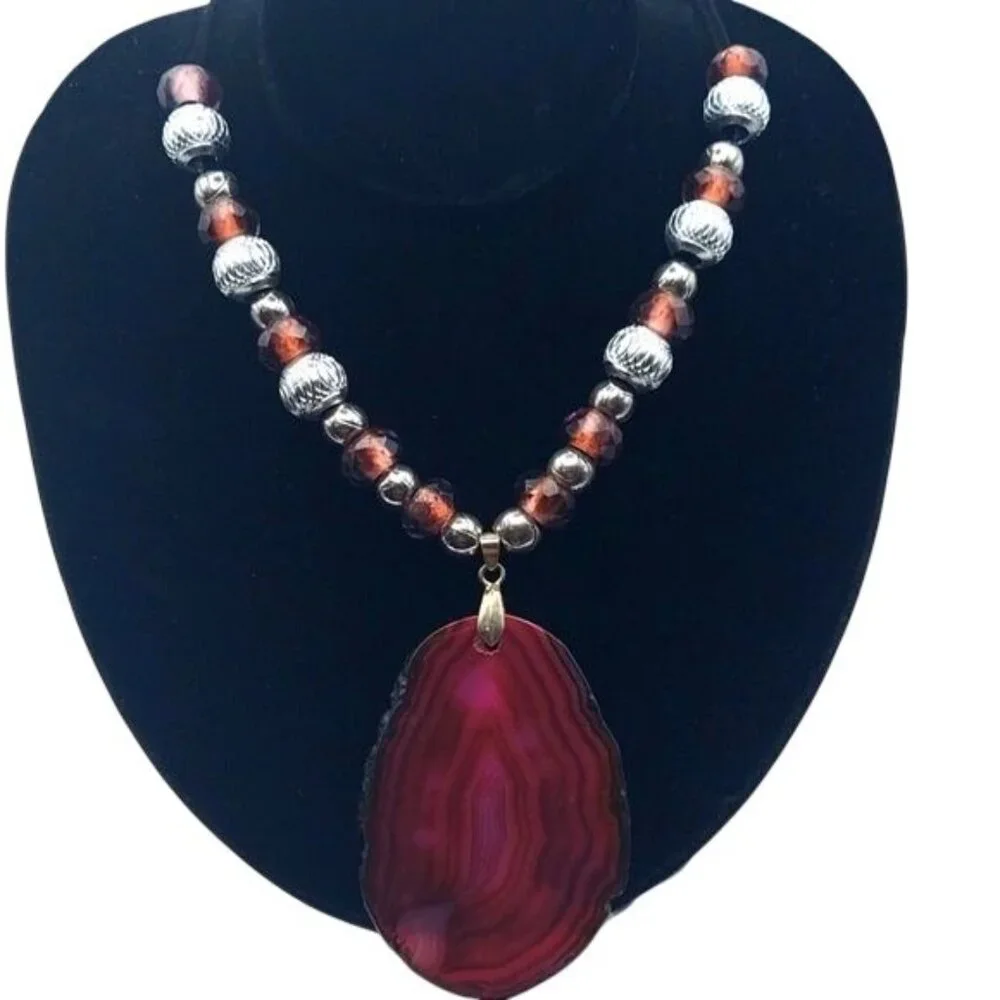 Handmade Wine Agate Slice Swarovski & Silver Tone Beads 18" Velvet Cord Necklace - Picture 3 of 5
